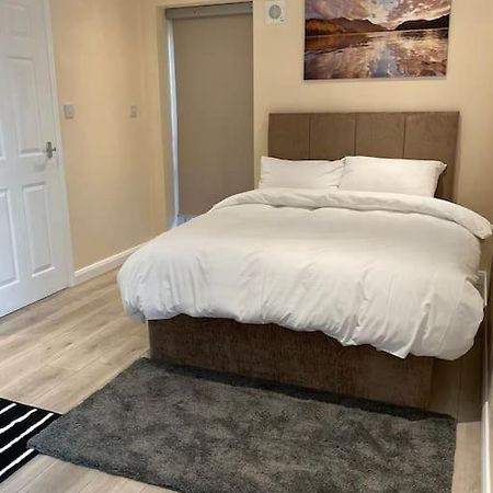 Beautiful Private En-Suite Room With Its Own Entry Bexleyheath Exterior photo